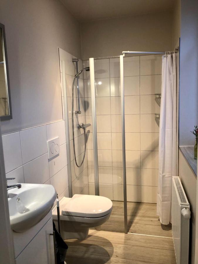 Apartment 2-zimmer Im Herzen Von *